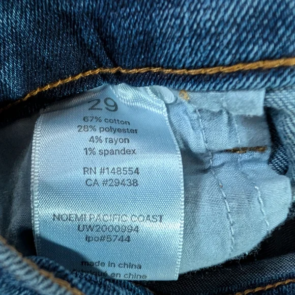 Unpublished Noemi High Rise Cropped Wide Leg Jeans Size 29 - Picture 4 of 9